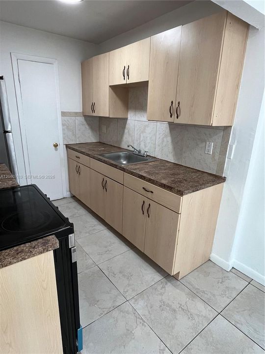 En Renta: $1,850 (3 camas, 1 baños, 892 Pies cuadrados)