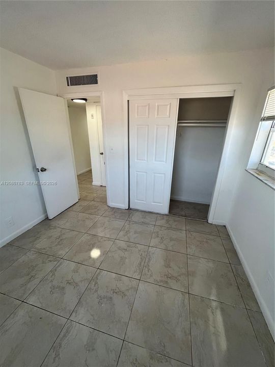 En Renta: $1,850 (3 camas, 1 baños, 892 Pies cuadrados)