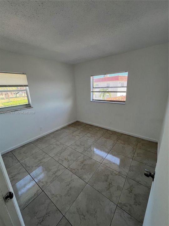 En Renta: $1,850 (3 camas, 1 baños, 892 Pies cuadrados)