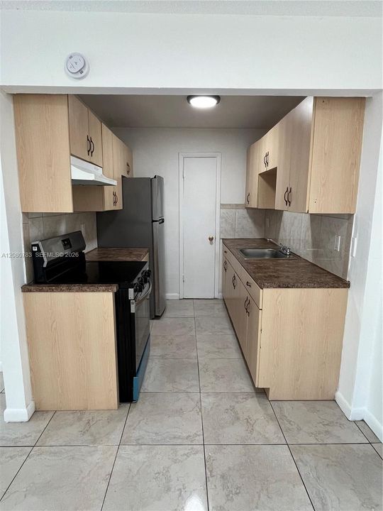 En Renta: $1,850 (3 camas, 1 baños, 892 Pies cuadrados)