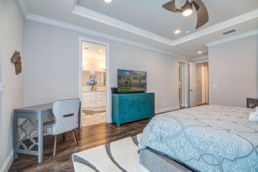 28-Master Bedroom