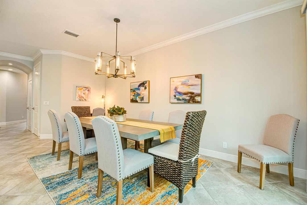 17-Dining Room