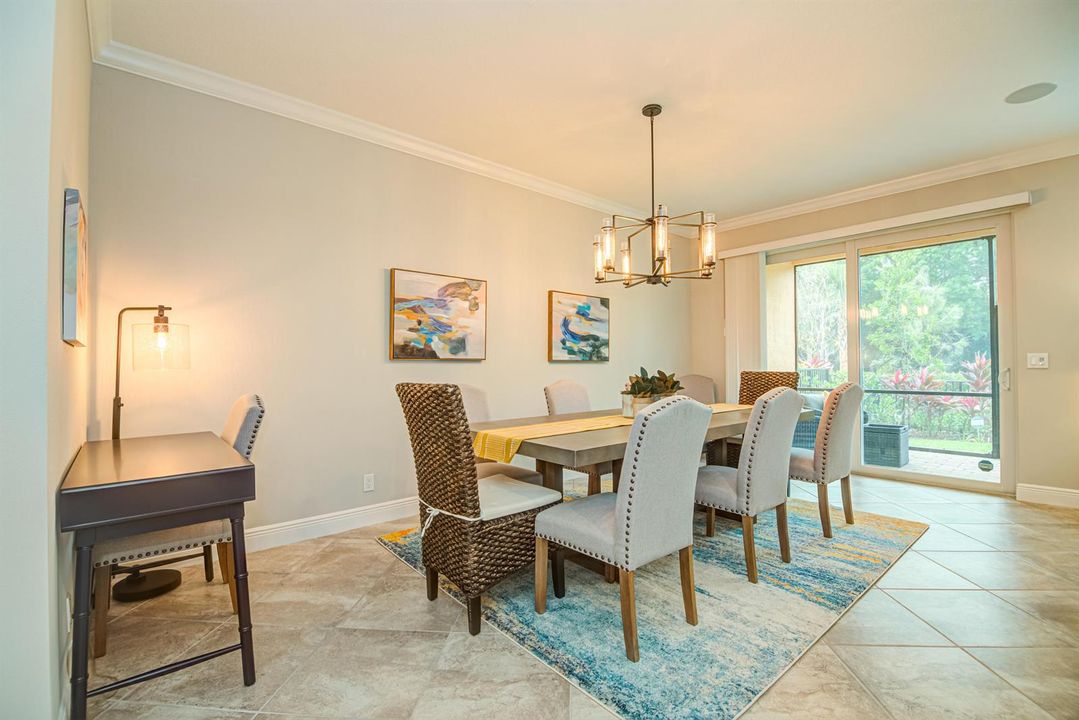18-Dining Room