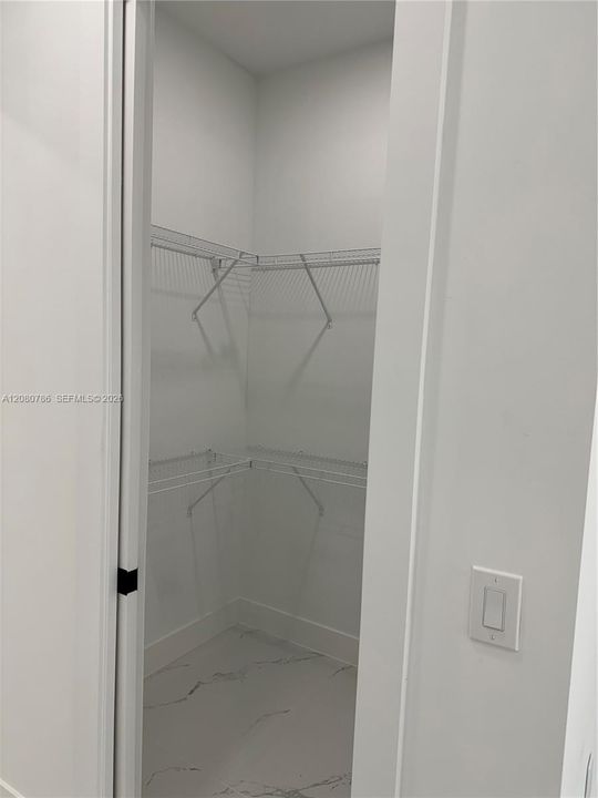 В аренду: $2,000 (3 спален, 2 ванн, 1474 Квадратных фут)