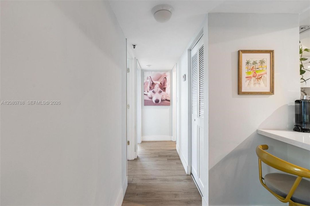 На продажу: $479,000 (2 спален, 2 ванн, 1010 Квадратных фут)