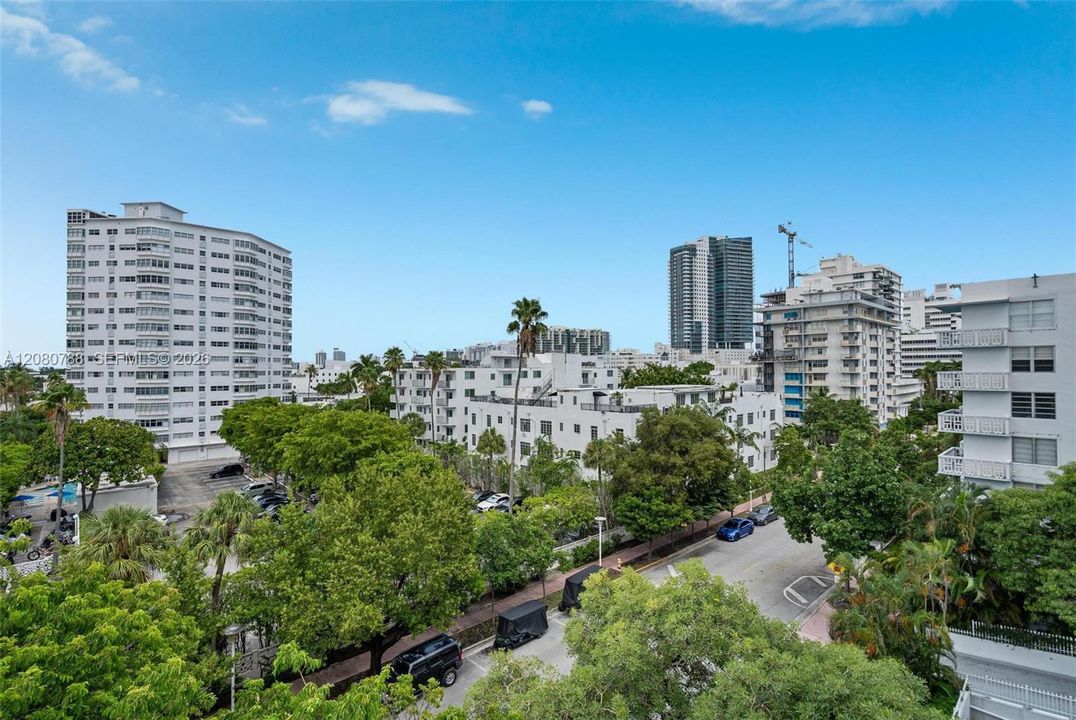 На продажу: $479,000 (2 спален, 2 ванн, 1010 Квадратных фут)