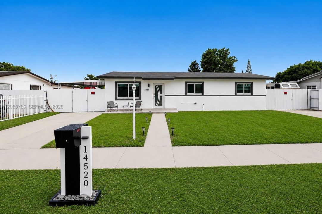 En Venta: $520,000 (3 camas, 2 baños, 1308 Pies cuadrados)
