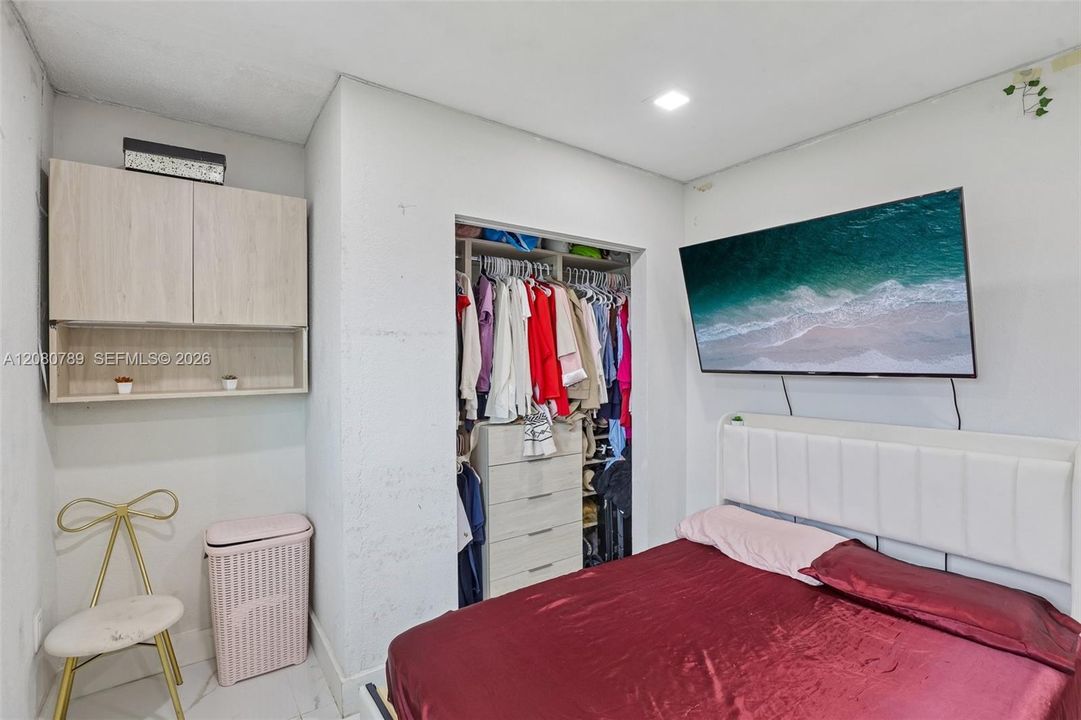 En Venta: $520,000 (3 camas, 2 baños, 1308 Pies cuadrados)