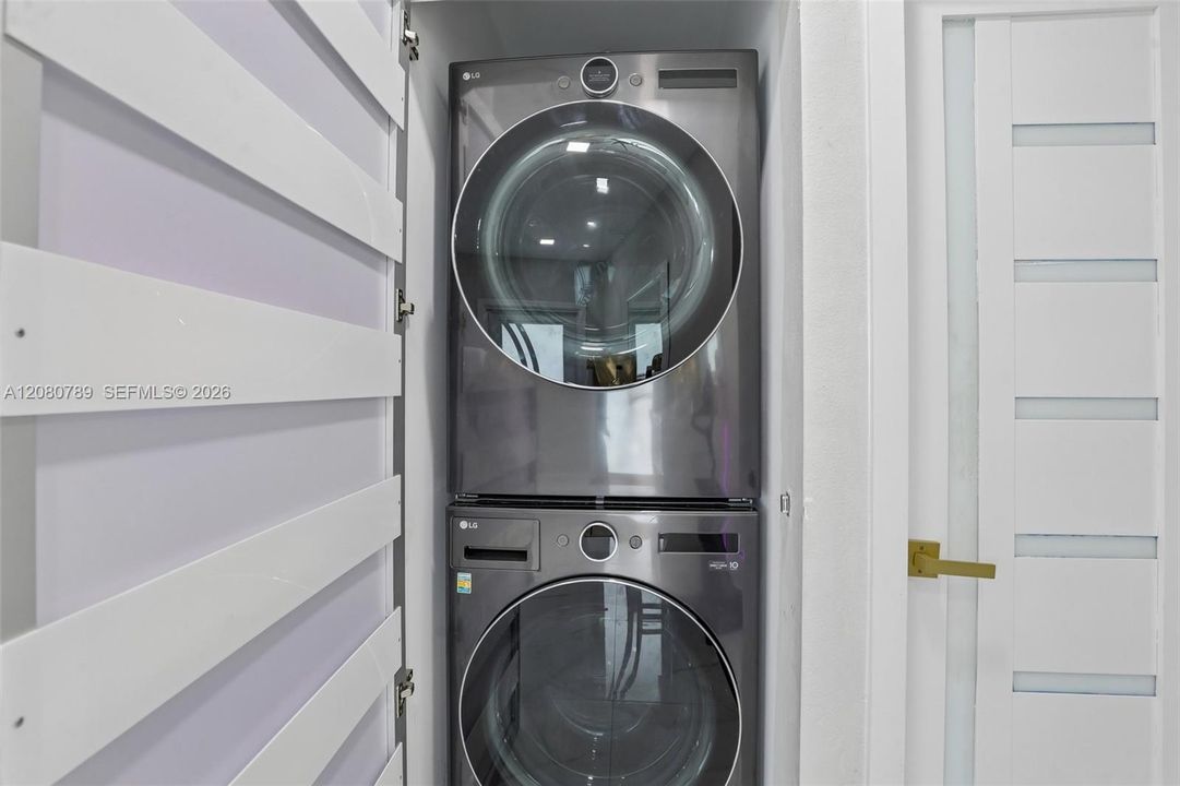 En Venta: $520,000 (3 camas, 2 baños, 1308 Pies cuadrados)