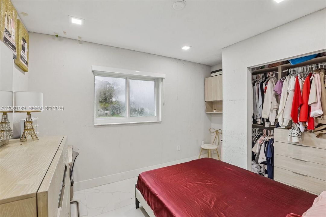 En Venta: $520,000 (3 camas, 2 baños, 1308 Pies cuadrados)