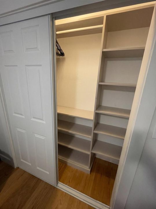 bedroom2closet