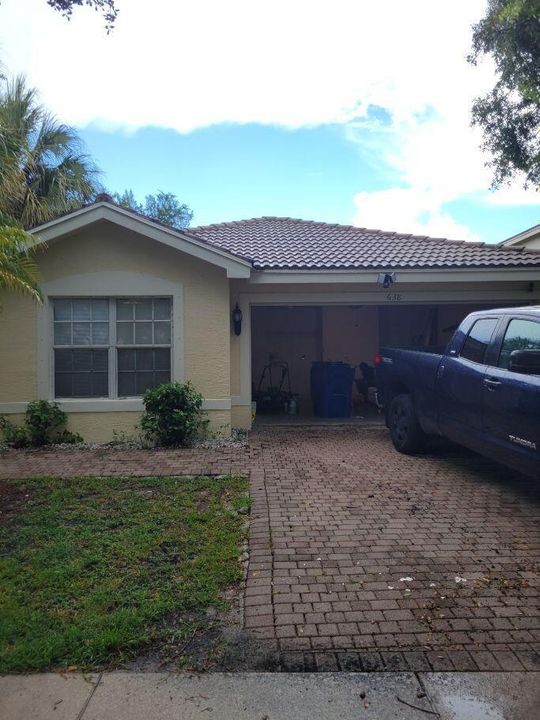 638 PEPPERGRASS RUN FRONT GARAGE - Copy