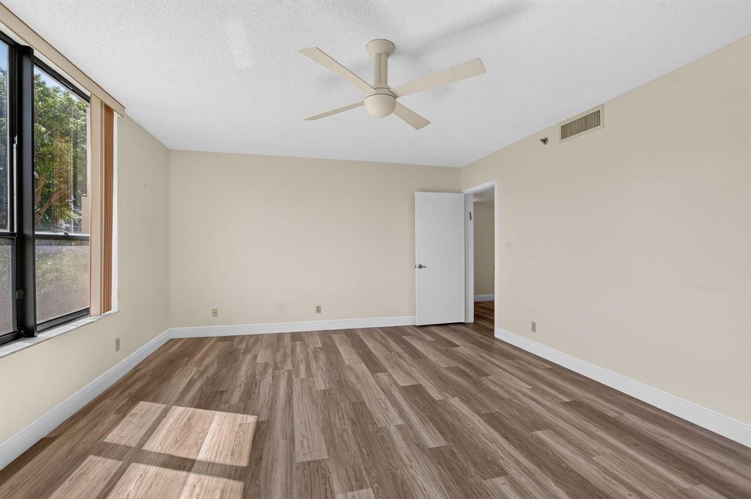 2nd Bed (Primary)