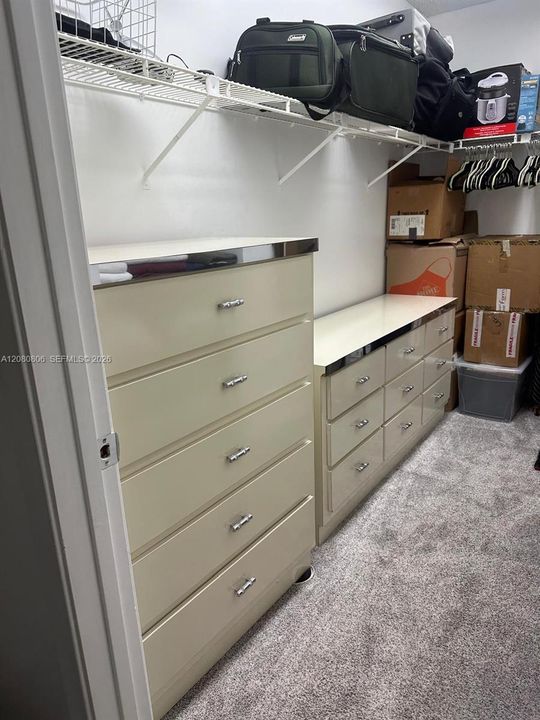 En Renta: $2,150 (2 camas, 2 baños, 1351 Pies cuadrados)