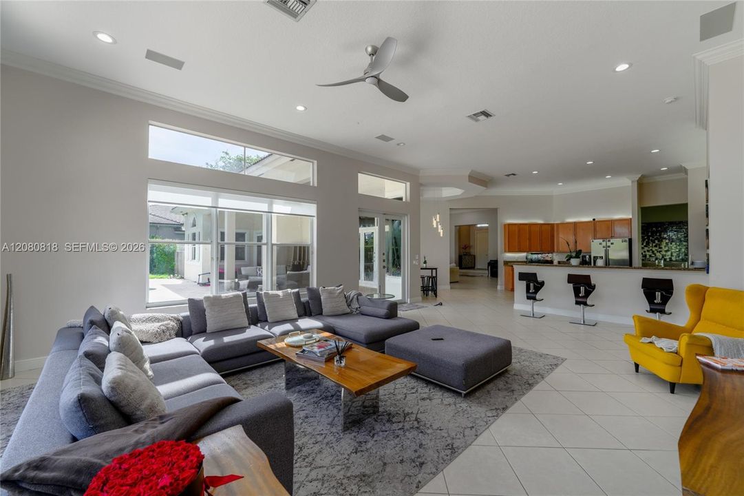 : $1,699,900 (6 beds, 4 baths, 4635 Square Feet)