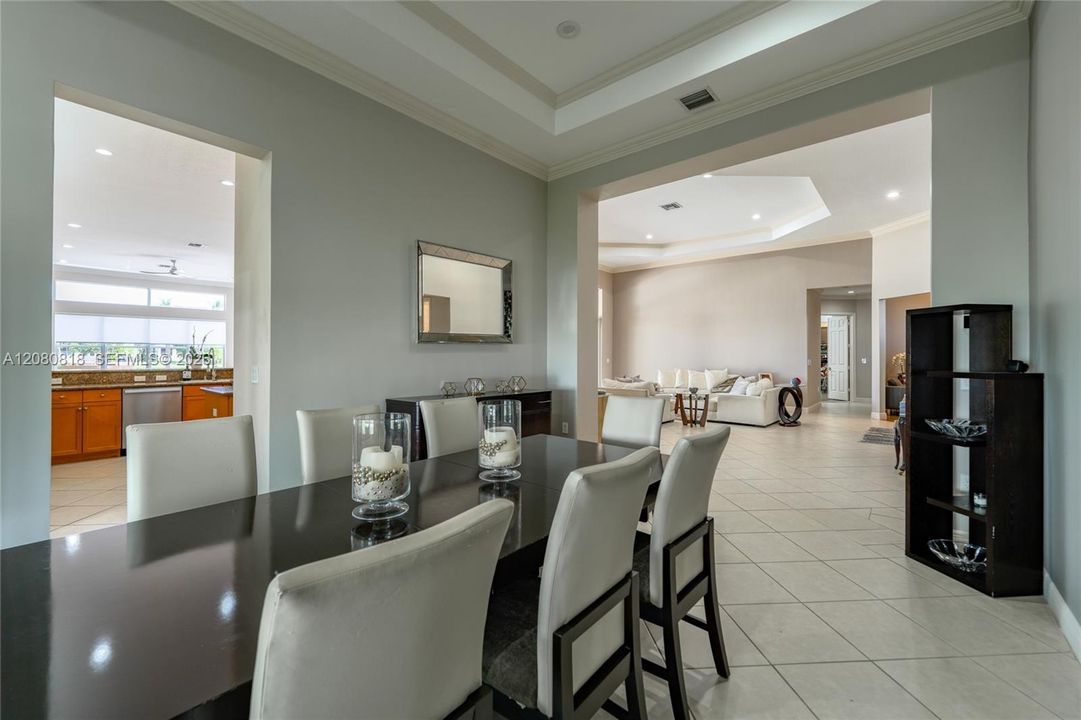 : $1,699,900 (6 beds, 4 baths, 4635 Square Feet)
