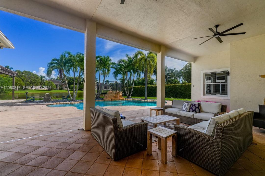: $1,699,900 (6 beds, 4 baths, 4635 Square Feet)