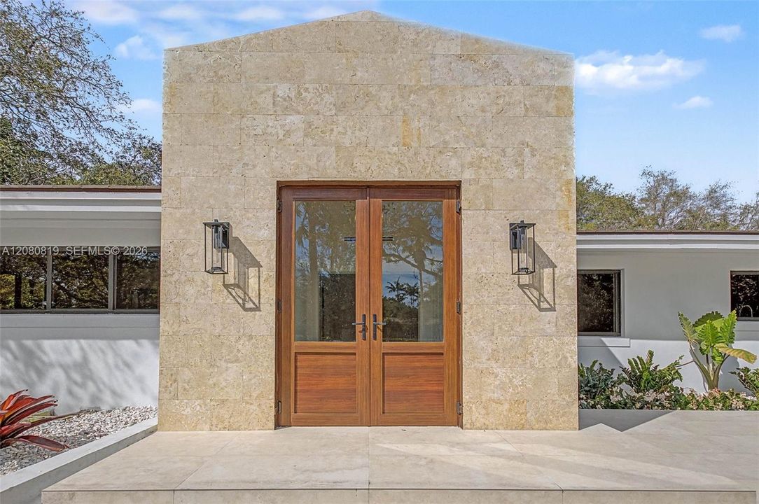 En Venta: $2,900,000 (5 camas, 4 baños, 3862 Pies cuadrados)