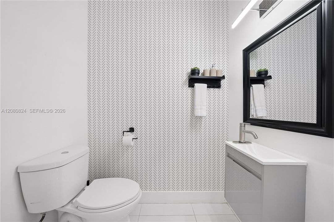 В аренду: $9,000 (4 спален, 2 ванн, 2120 Квадратных фут)