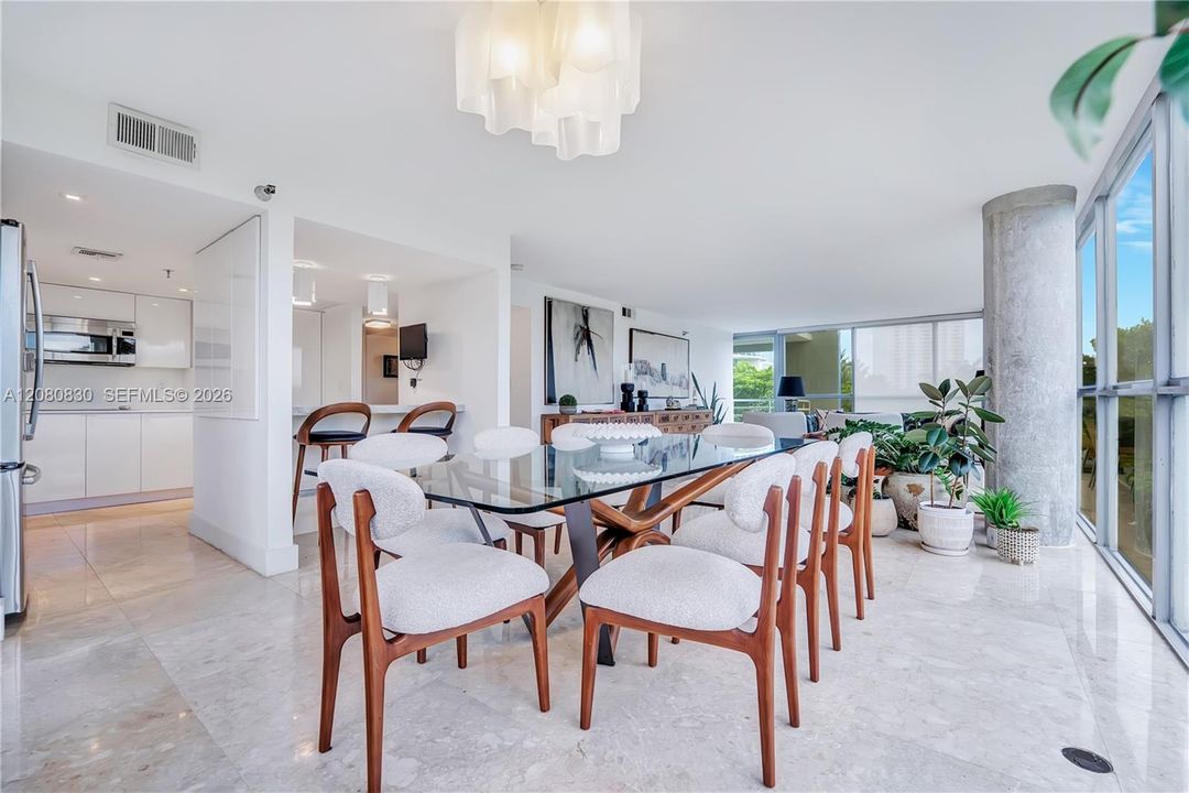 En Venta: $1,250,000 (2 camas, 2 baños, 1666 Pies cuadrados)