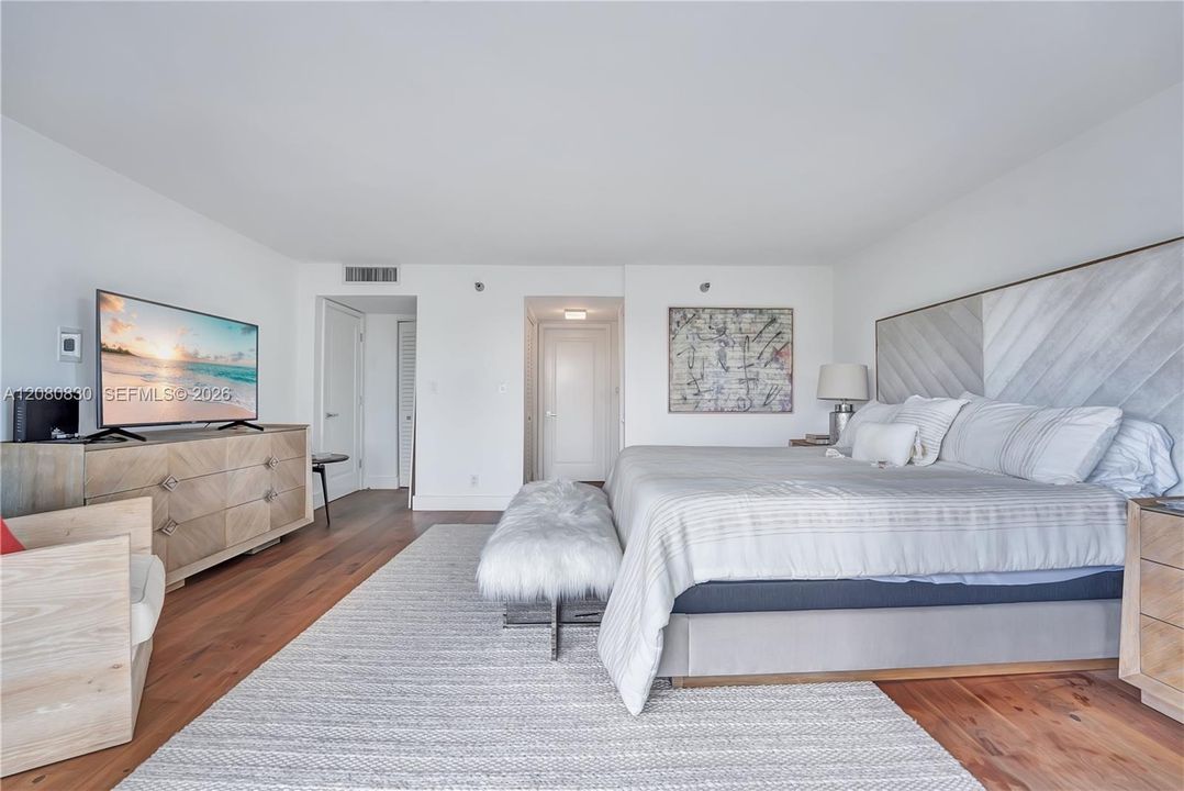 En Venta: $1,250,000 (2 camas, 2 baños, 1666 Pies cuadrados)