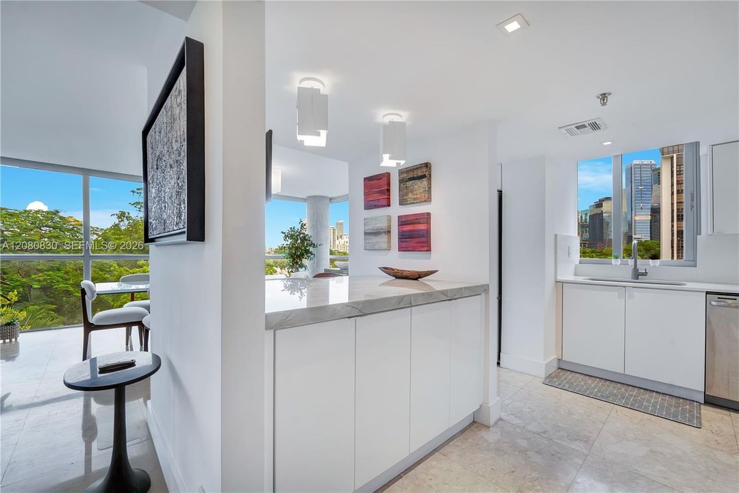 En Venta: $1,250,000 (2 camas, 2 baños, 1666 Pies cuadrados)