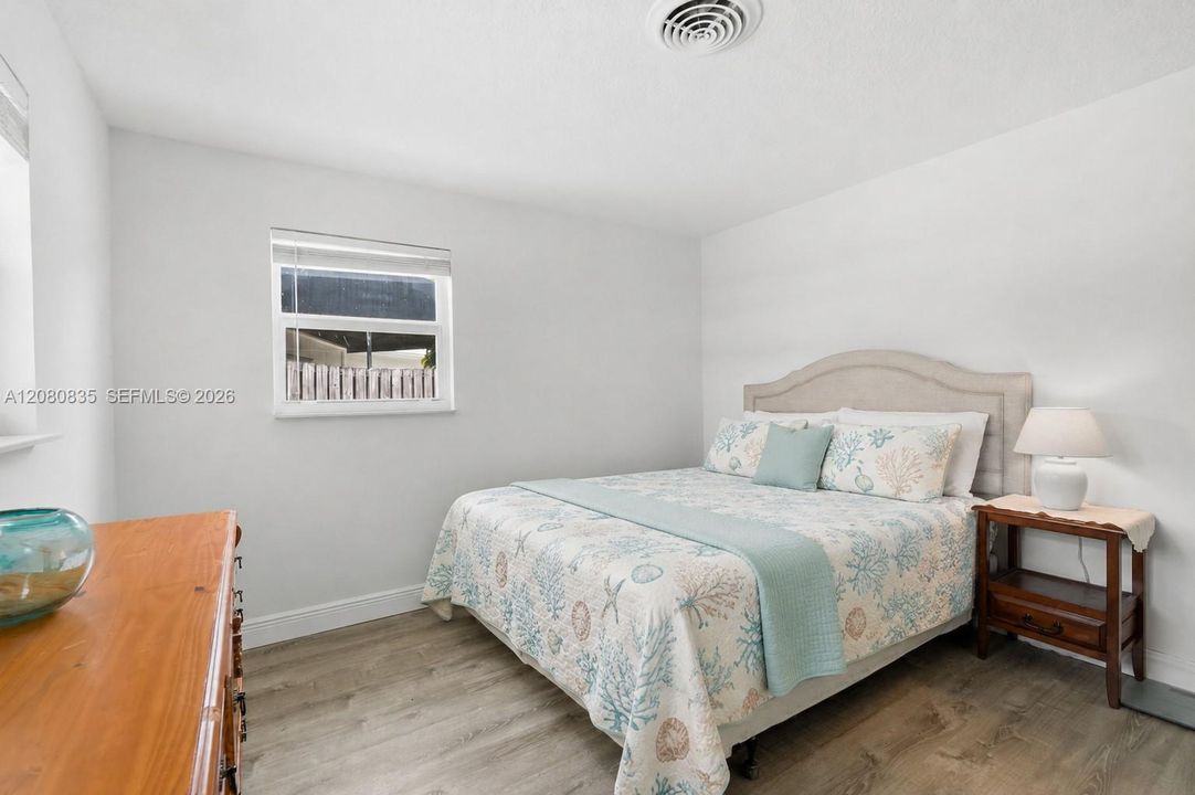 2nd Bedroom