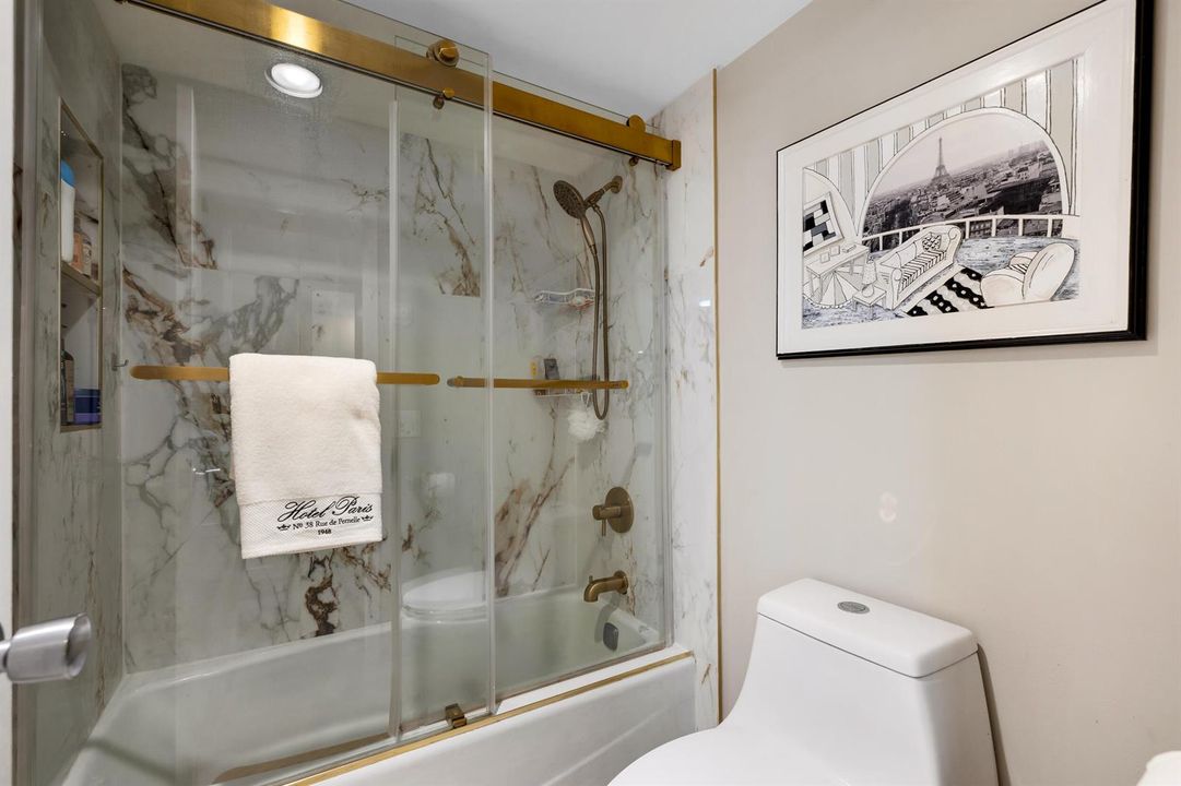 3960 Oaks Clubhouse Dr-Pompano Beach-Nat