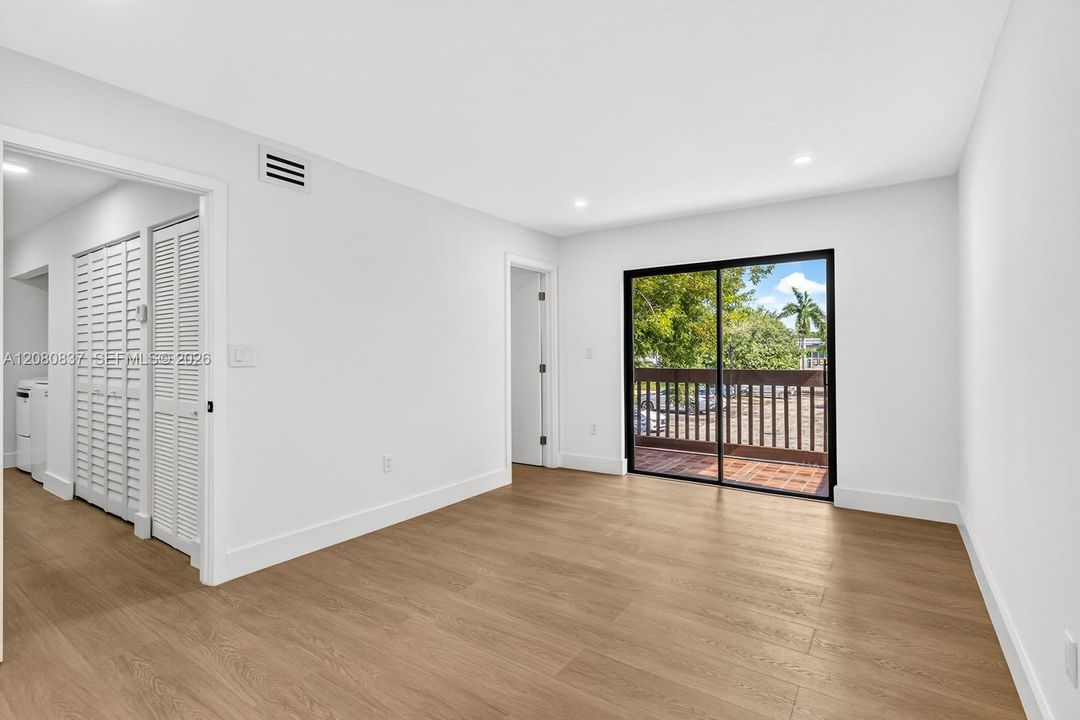 En Venta: $470,000 (2 camas, 2 baños, 1422 Pies cuadrados)