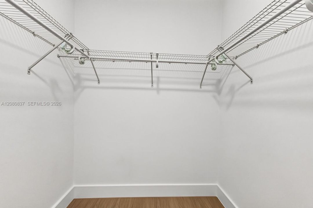 En Venta: $470,000 (2 camas, 2 baños, 1422 Pies cuadrados)