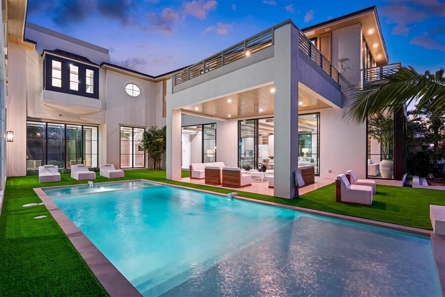 dash_POOL_ANGLE_SUNSET