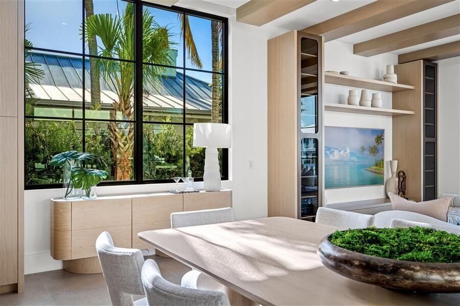 dash_DINING_ROOM_DETAIL