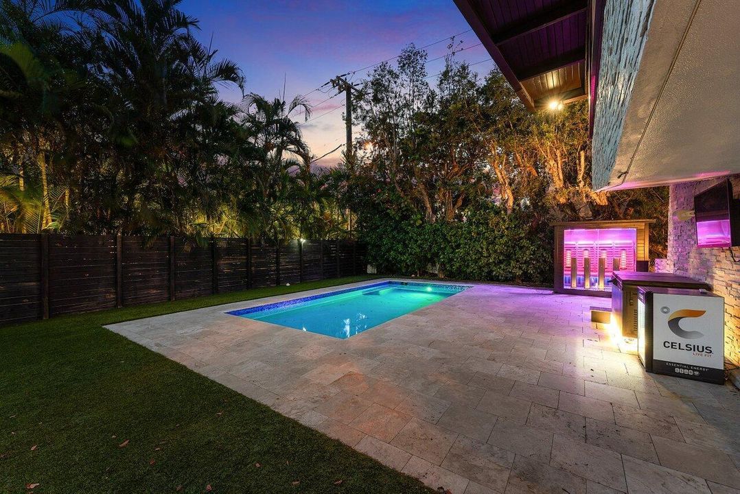 072-2601Northeast8thStreet-FortLauderdal