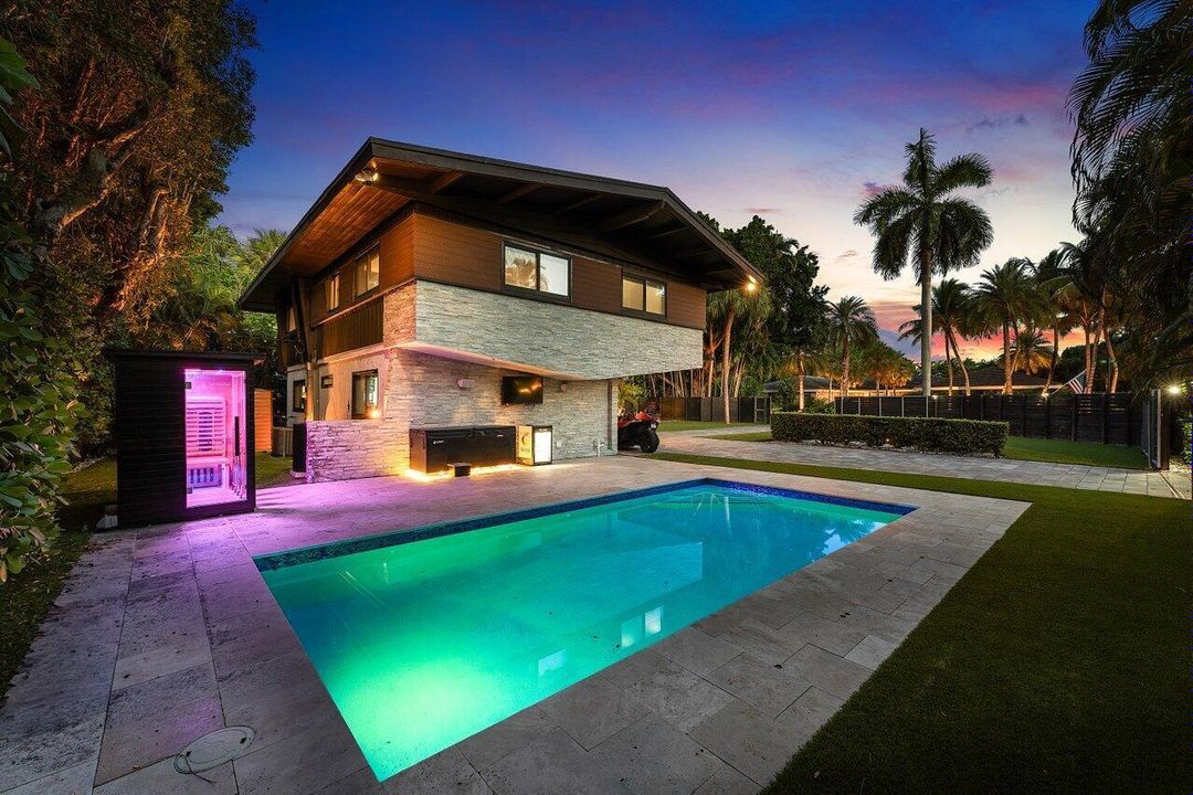 069-2601Northeast8thStreet-FortLauderdal