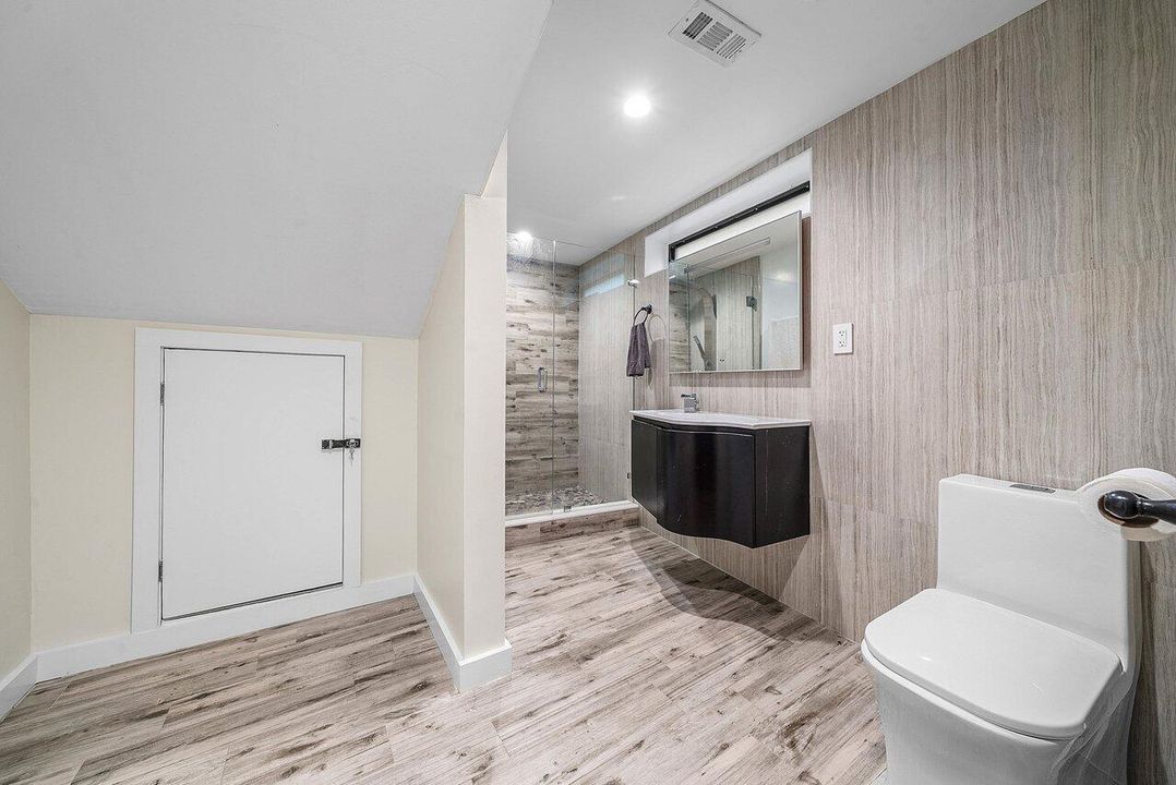 033-2601Northeast8thStreet-FortLauderdal