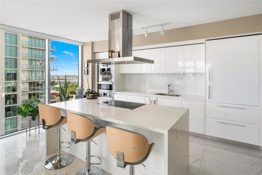 En Venta: $1,720,000 (3 camas, 3 baños, 1892 Pies cuadrados)