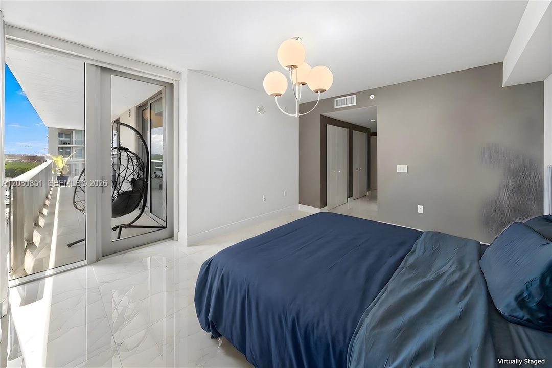 En Venta: $1,720,000 (3 camas, 3 baños, 1892 Pies cuadrados)