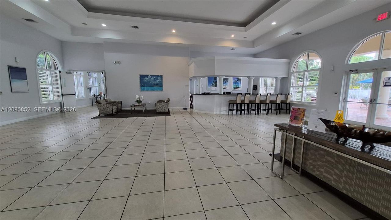 For Sale: $495,000 (3 beds, 3 baths, 1694 Square Feet)