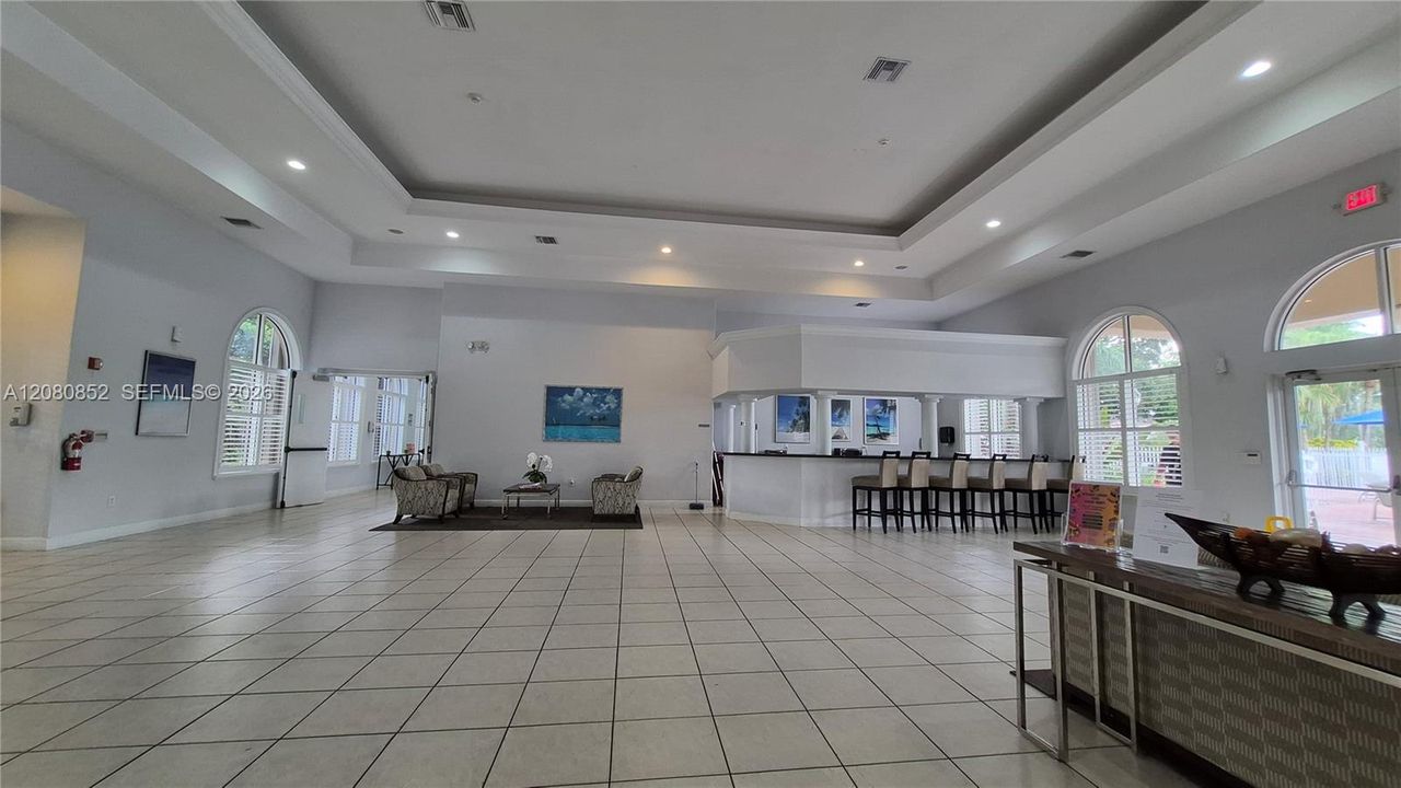 For Sale: $495,000 (3 beds, 3 baths, 1694 Square Feet)