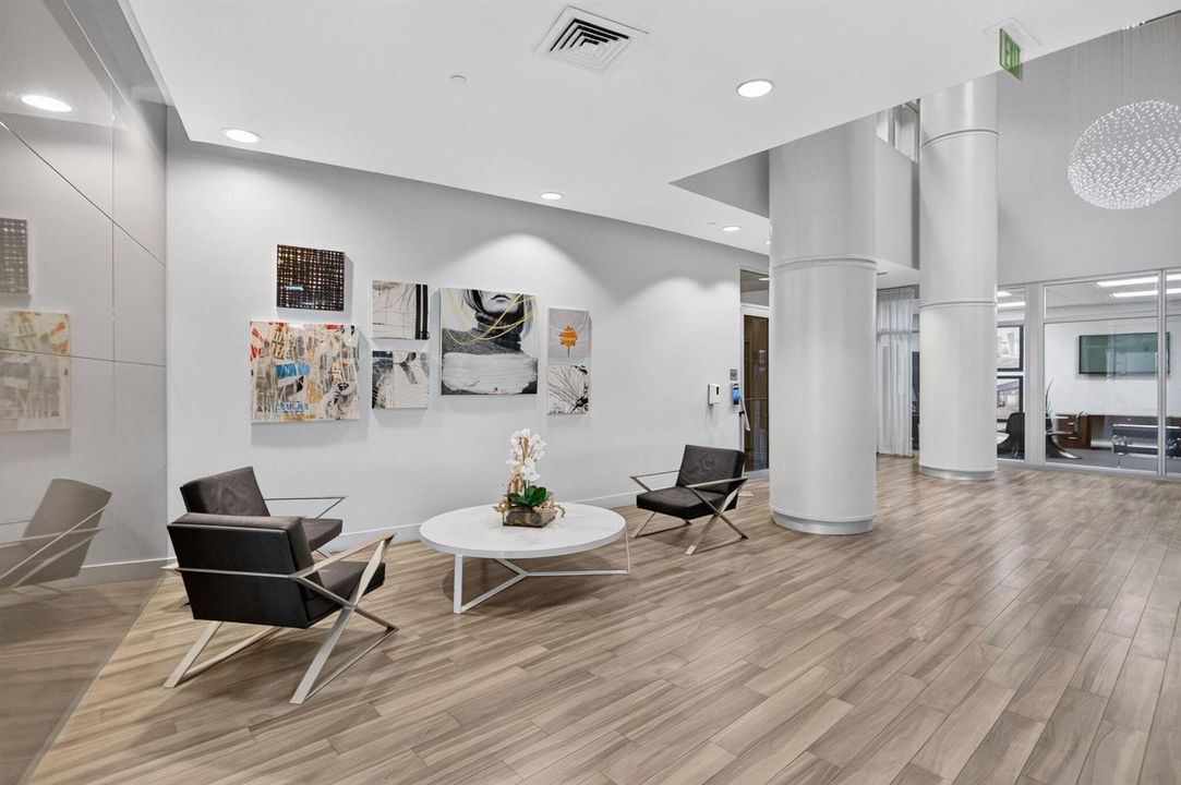 34-web-or-mls-Lobby