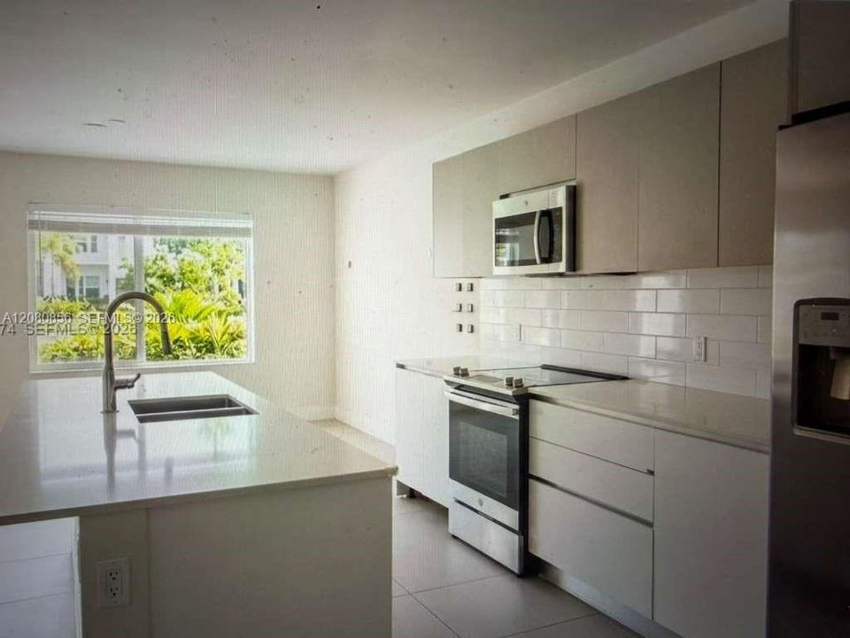 En Renta: $2,950 (3 camas, 2 baños, 0 Pies cuadrados)