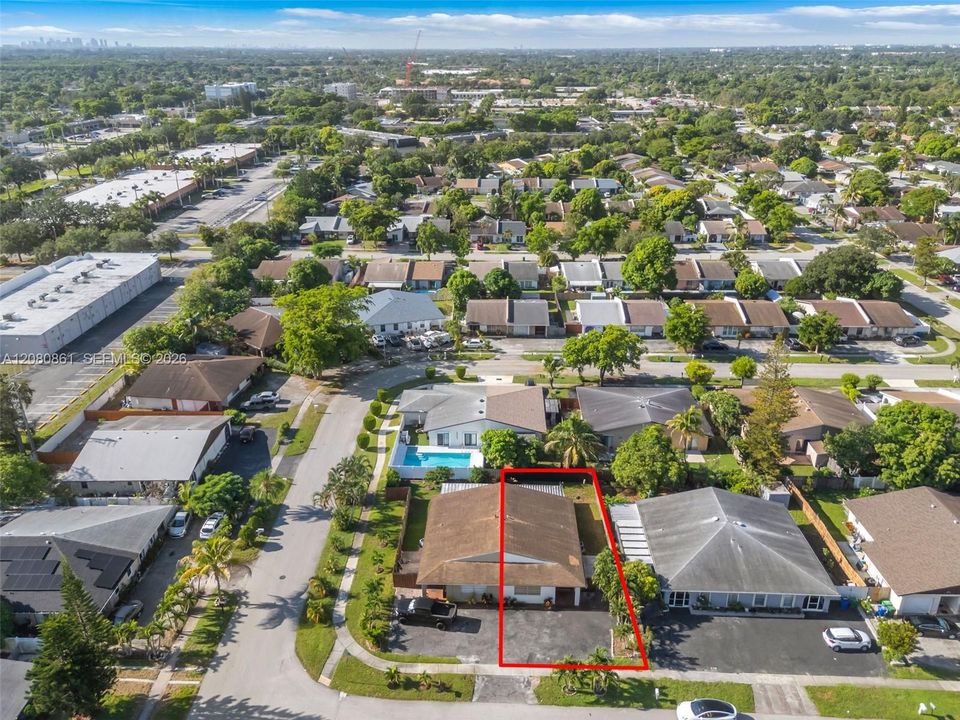 For Rent: $2,500 (2 beds, 2 baths, 1174 Square Feet)