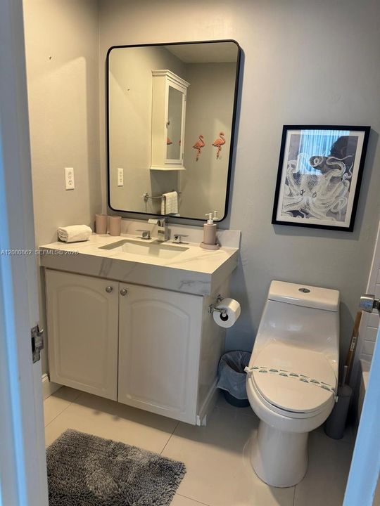 В аренду: $3,500 (1 спален, 1 ванн, 874 Квадратных фут)
