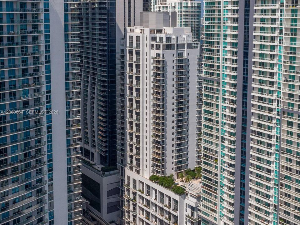 For Sale: $419,900 (1 beds, 1 baths, 1066 Square Feet)