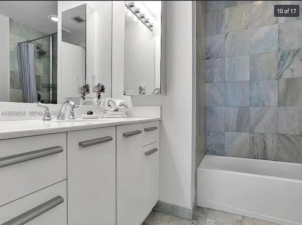 For Sale: $419,900 (1 beds, 1 baths, 1066 Square Feet)