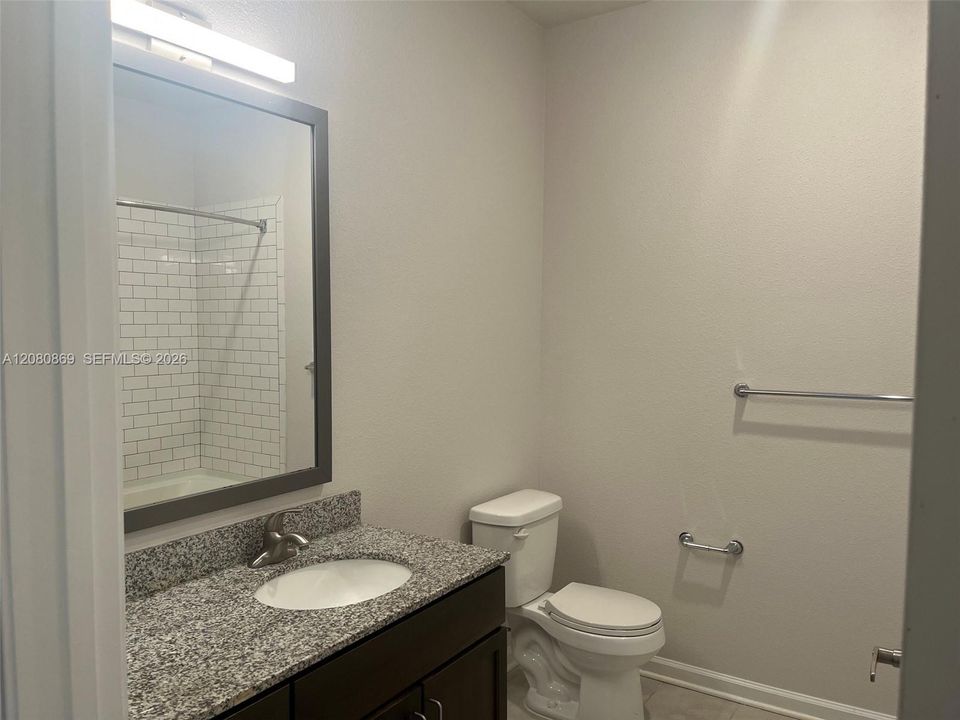 For Rent: $1,400 (3 beds, 2 baths, 1175 Square Feet)
