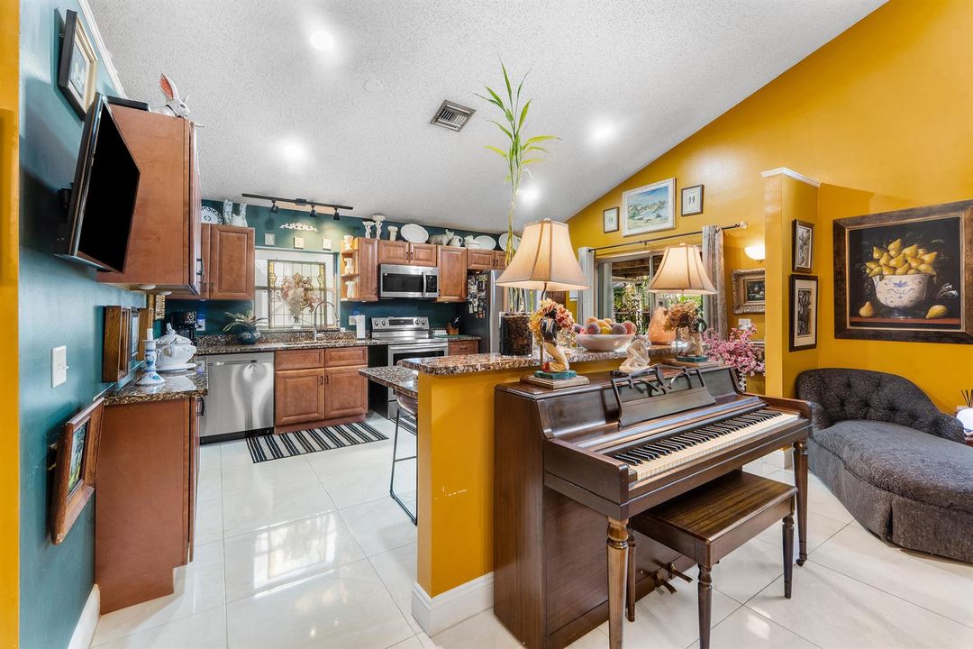 Kitchen 3