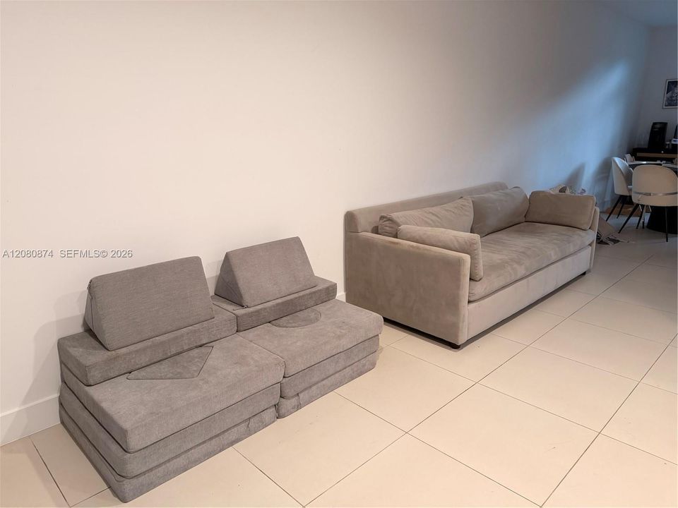 En Renta: $3,200 (4 camas, 3 baños, 1758 Pies cuadrados)