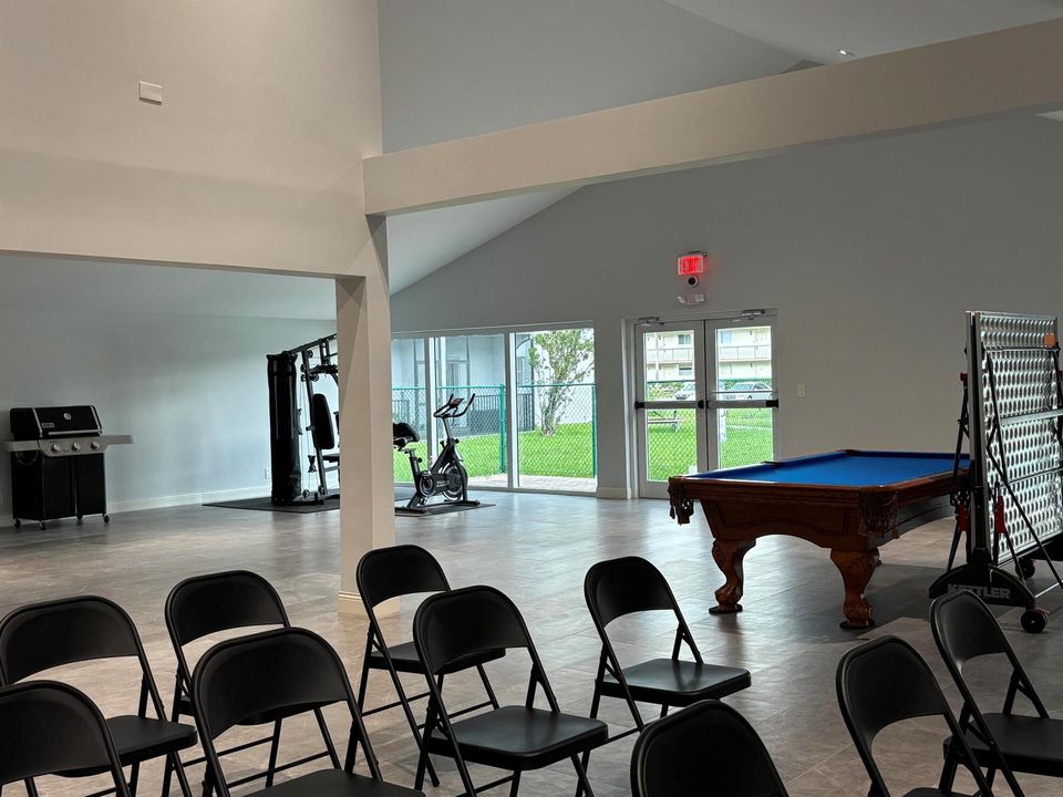7501 ClubHouse another view