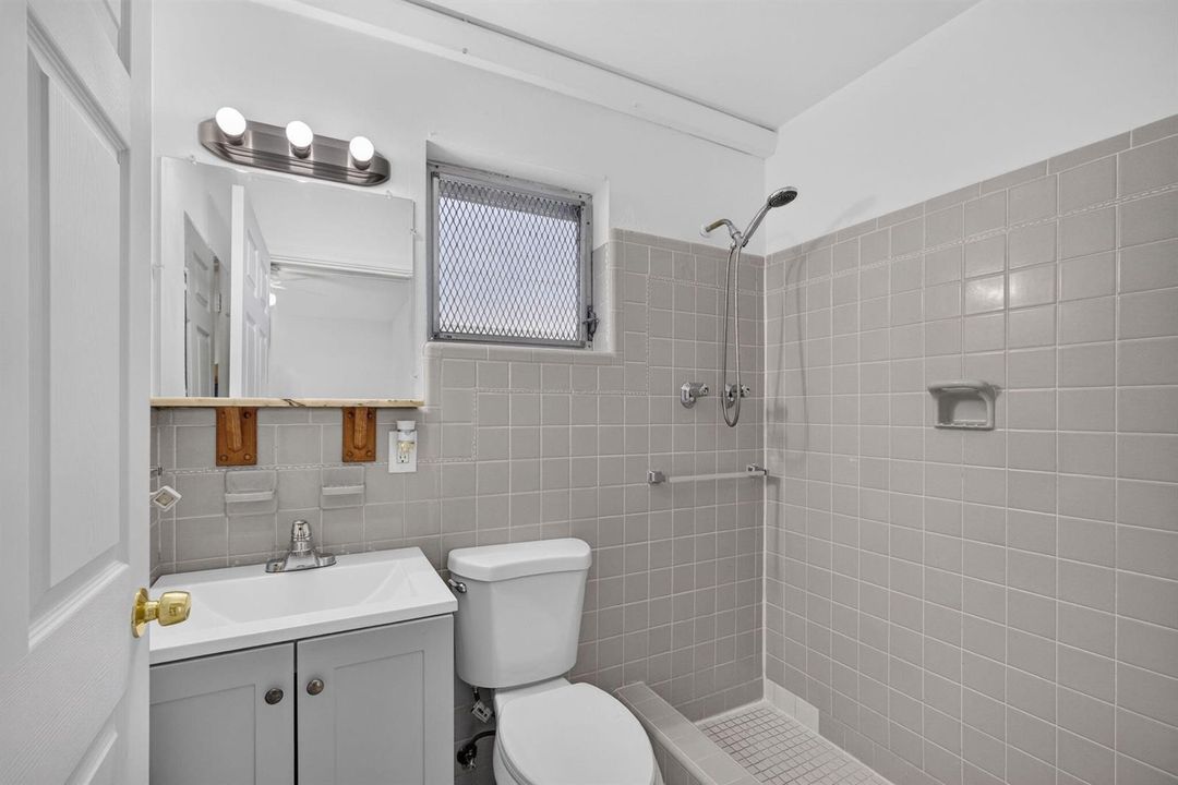 24-web-or-mls-5D1A3812